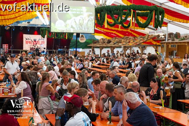 A_FR_Foto Laudi_Volksfest-1.jpg